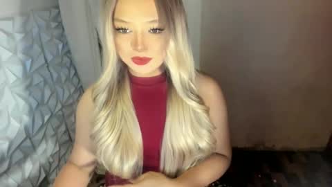 Snapshot of gorgeousamandarose chatting on June 2026 01:29:02 AM Amanda rose online show from June 2026 01:29:02 AM