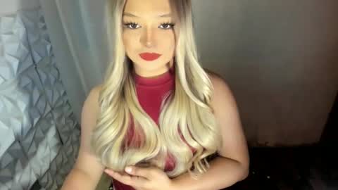 Snapshot of gorgeousamandarose chatting on June 2026 02:30:02 PM Amanda rose online show from June 2026 02:30:02 PM