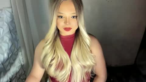 Snapshot of gorgeousamandarose chatting on June 2026 02:53:01 AM Amanda rose online show from June 2026 02:53:01 AM