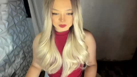 Snapshot of gorgeousamandarose chatting on July 2026 01:32:02 AM Amanda rose online show from July 2026 01:32:02 AM