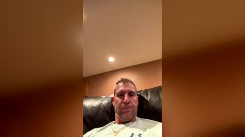 Snapshot of gosox8585 chatting on July 2026 01:06:02 PM gosox8585 online show from July 2026 01:06:02 PM