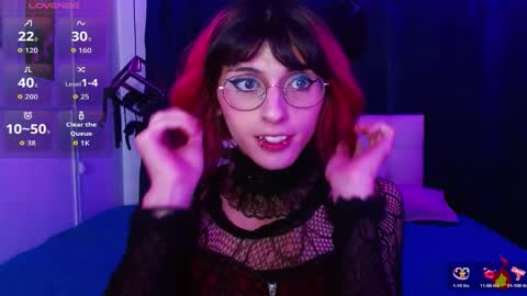 goth_minerva online show from October 2025 01:34:02 PM