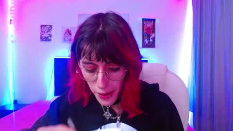 goth_minerva online show from January 2026 01:37:02 PM