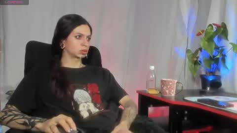 Snapshot of goth_ru chatting on July 2026 01:18:02 PM Russ online show from July 2026 01:18:02 PM