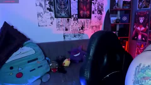 Engel   Please help me to reach 50 thumbs up online show from February 2026 03:12:01 AM