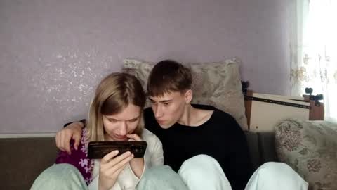 Lilly and Jake online show from May 2026 06:55:01 AM