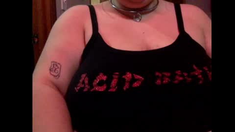 Snapshot of gothicc_goddess chatting on October 2025 12:22:02 AM Goddess Jane online show from October 2025 12:22:02 AM