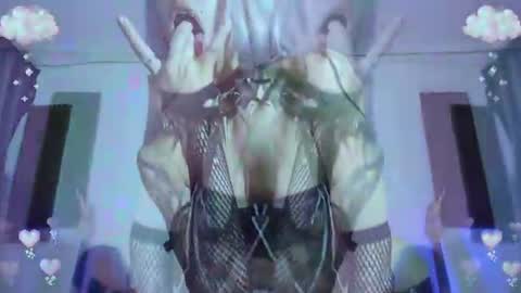 Snapshot of gothicute chatting on July 2026 03:52:01 AM online show from July 2026 03:52:01 AM