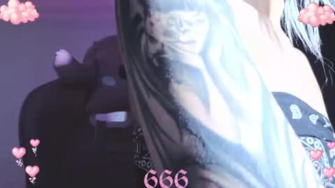 Snapshot of gothicute chatting on July 2026 10:21:02 AM online show from July 2026 10:21:02 AM