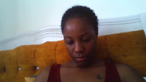 Snapshot of graceessy chatting on December 2025 11:37:01 AM graceessy online show from December 2025 11:37:01 AM