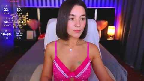 Snapshot of gracefulmichelle chatting on April 2026 07:06:01 PM gracefulmichelle online show from April 2026 07:06:01 PM