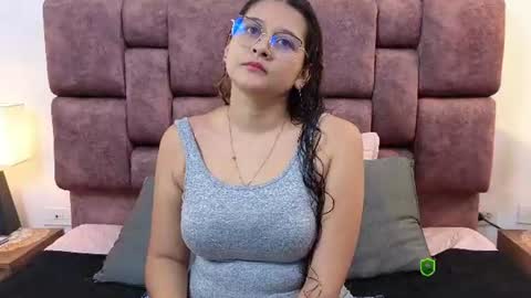 Snapshot of gracethornton chatting on July 2026 12:08:01 PM grace online show from July 2026 12:08:01 PM