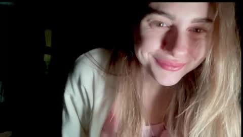 Snapshot of gracetorrezz chatting on February 2025 04:51:02 AM gracetorrezz online show from February 2025 04:51:02 AM