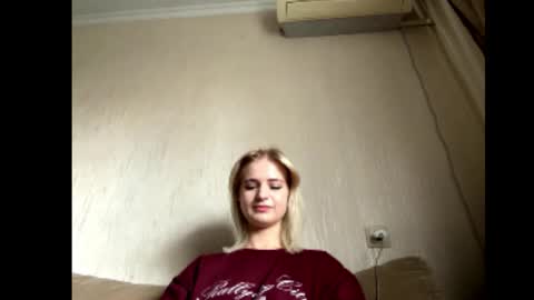 Snapshot of graciasherling chatting on June 2026 09:30:01 AM Sofia online show from June 2026 09:30:01 AM