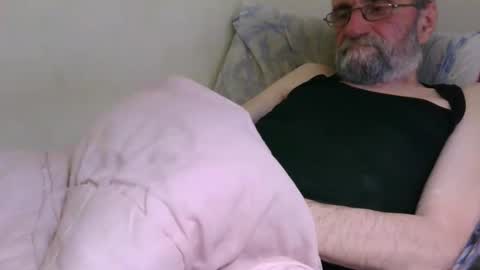 Snapshot of grandpa_mark chatting on April 2026 08:57:02 PM Mark online show from April 2026 08:57:02 PM
