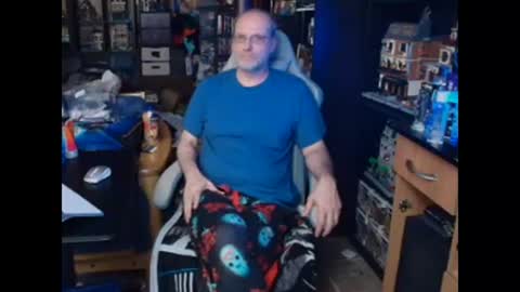 Christopher online show from April 2026 01:21:01 AM