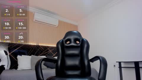 Gray online show from October 2025 02:56:01 AM