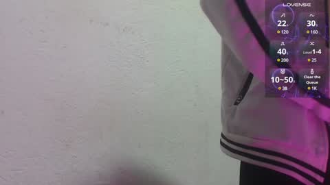 Gray online show from January 2025 08:43:01 PM