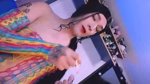 grecia_9inchs online show from November 2025 10:37:01 PM