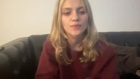 mila 3 online show from December 2024 06:07:02 AM