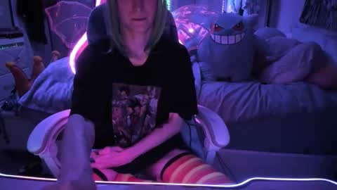 GreenEyedLovexo online show from October 2025 05:48:02 AM