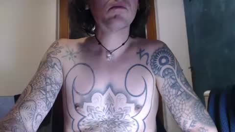 Greenmoon online show from December 2025 02:20:02 AM