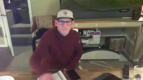 greenrooster1 online show from November 2025 09:48:02 AM