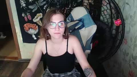 Snapshot of greenwitch9 chatting on June 2026 11:02:02 AM Lina online show from June 2026 11:02:02 AM