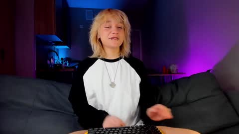 Greg-independent model online show from January 2025 05:26:02 AM