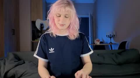 Greg-independent model online show from April 2026 09:39:33 PM