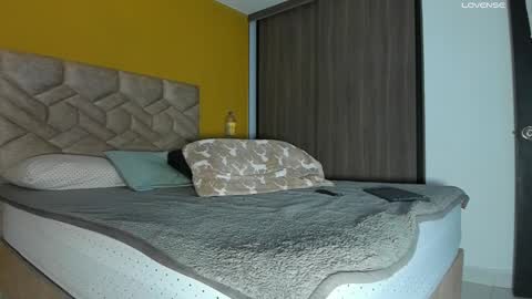 gregorymancini online show from November 2025 04:39:01 PM