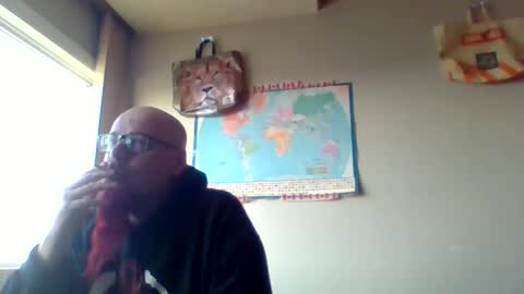 Snapshot of gregrev chatting on April 2026 01:18:01 AM gregrev online show from April 2026 01:18:01 AM