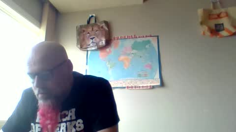 Snapshot of gregrev chatting on May 2026 01:14:02 AM gregrev online show from May 2026 01:14:02 AM