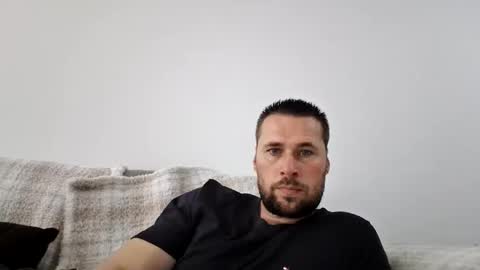 Snapshot of grenade20 chatting on October 2025 06:53:01 PM Grenade online show from October 2025 06:53:01 PM