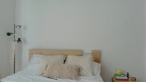 Gretta online show from November 2025 08:19:01 PM