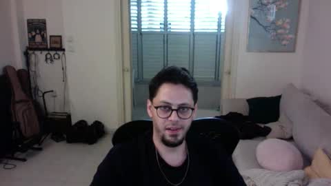 Snapshot of grey_uchi chatting on June 2026 05:00:01 AM grey_uchi online show from June 2026 05:00:01 AM