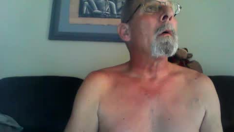 greybeard6868 online show from December 2024 07:59:02 PM