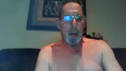 greybeard6868 online show from December 2024 01:23:02 PM