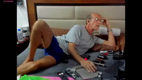 Grey.  If viewing your cam I am more likely to stay if you show your face. online show from July 2026 06:07:02 AM