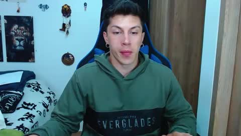 Snapshot of griego01 chatting on February 2025 12:03:01 AM griego01 online show from February 2025 12:03:01 AM