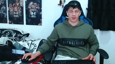 Snapshot of griego01 chatting on March 2025 07:10:02 PM griego01 online show from March 2025 07:10:02 PM