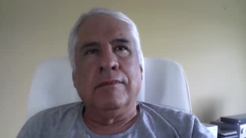 grisa01 online show from January 2026 12:33:02 PM