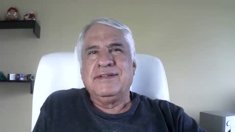 grisa01 online show from January 2026 12:43:02 PM