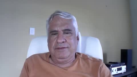 grisa01 online show from February 2026 05:33:01 PM