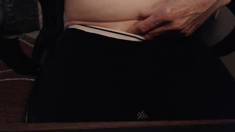 Snapshot of griz01 chatting on November 2025 04:40:02 PM griz01 online show from November 2025 04:40:02 PM