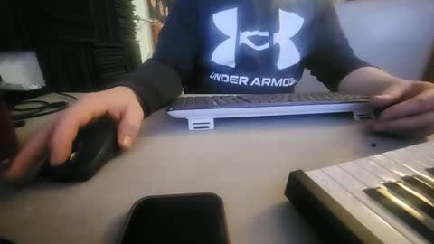 Snapshot of grooce_sub chatting on February 2026 10:26:02 PM Grooce online show from February 2026 10:26:02 PM