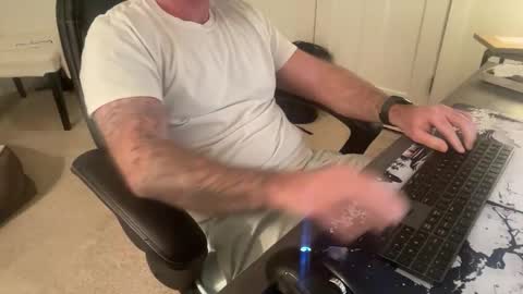 grummalo online show from May 2026 04:52:01 AM