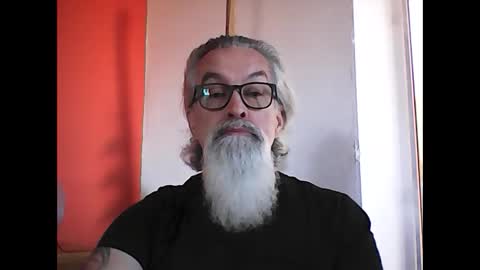 Grybear online show from February 2025 12:00:01 PM