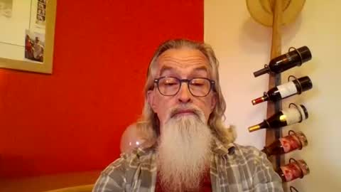 Grybear online show from December 2025 07:28:01 AM