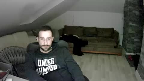 gryzoon online show from March 2025 01:05:01 AM